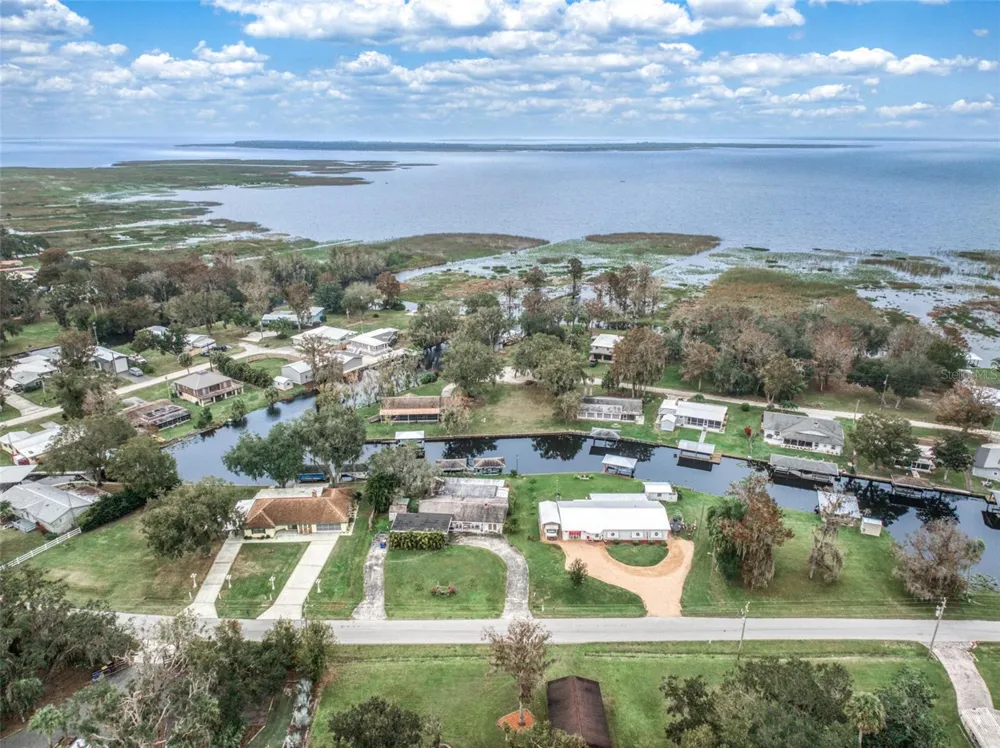 612 DRAGONFLY LANE Lorida, FL 33857