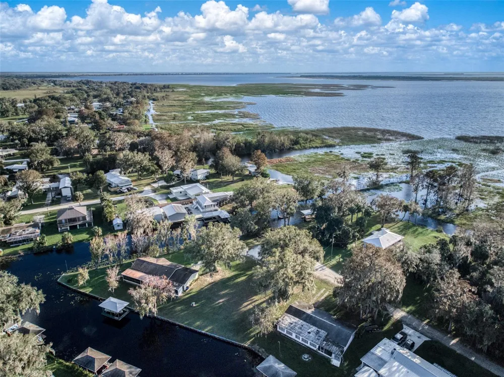 612 DRAGONFLY LANE Lorida, FL 33857