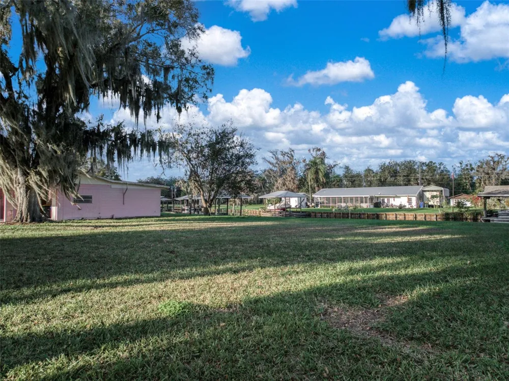 612 DRAGONFLY LANE Lorida, FL 33857