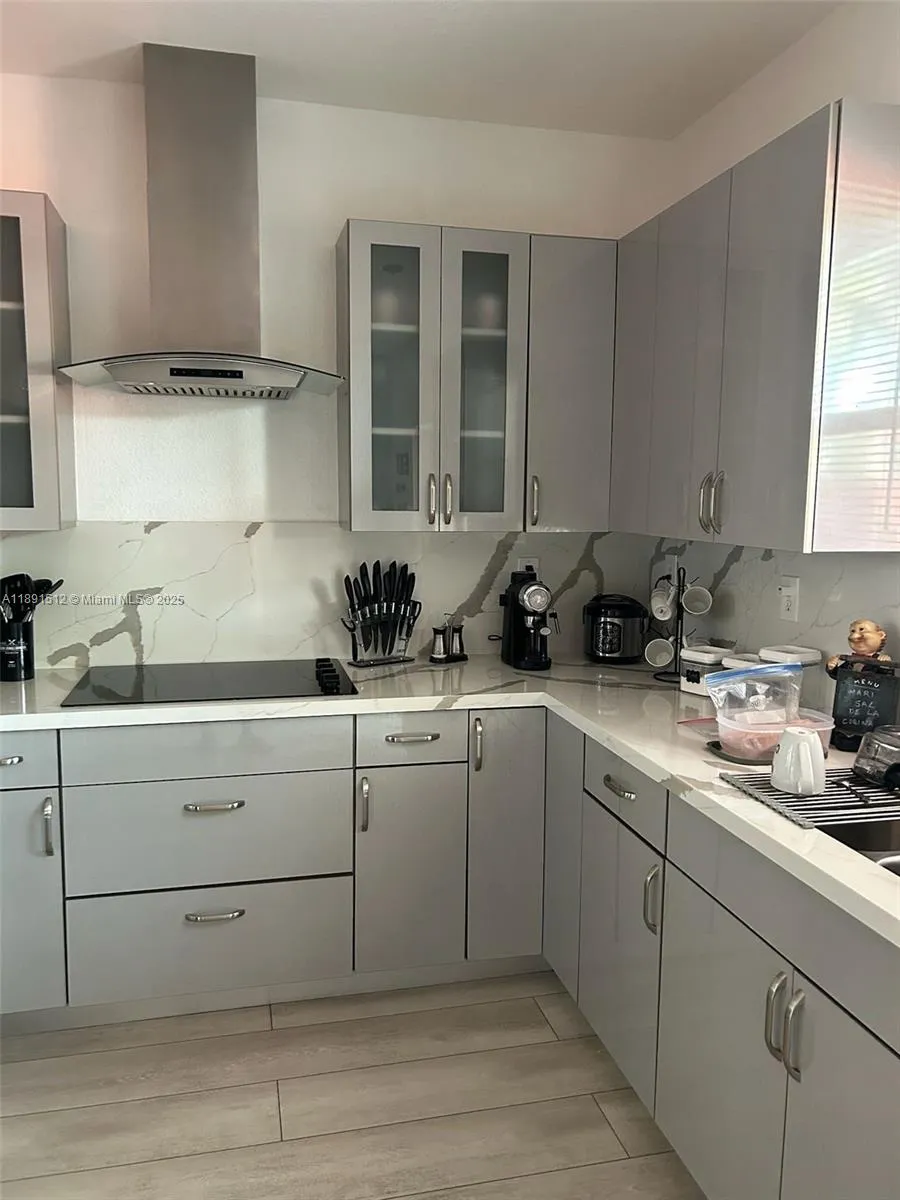 22066 SW 93rd Pl Cutler Bay, FL 33190