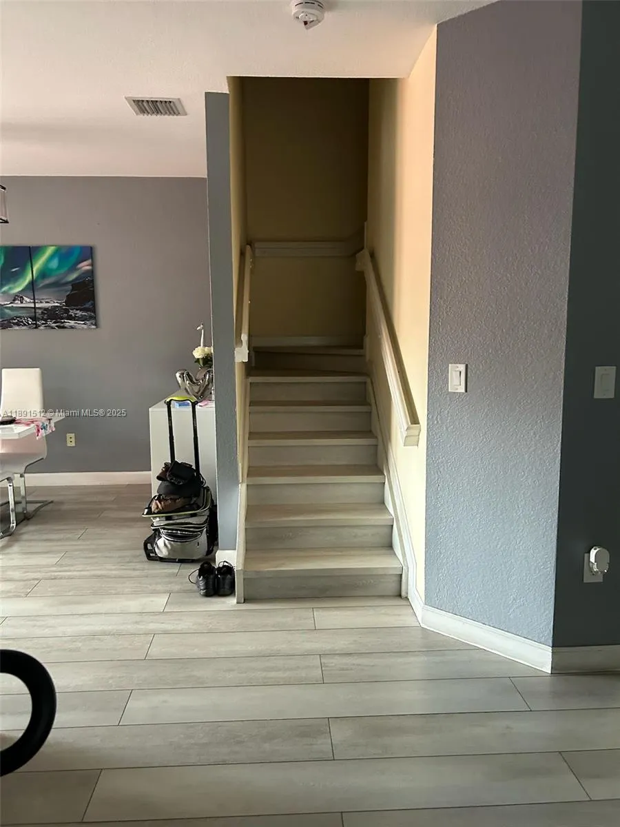 22066 SW 93rd Pl Cutler Bay, FL 33190
