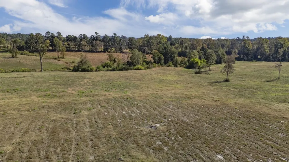 516 County Road 821 Nacogdoches, TX 75964
