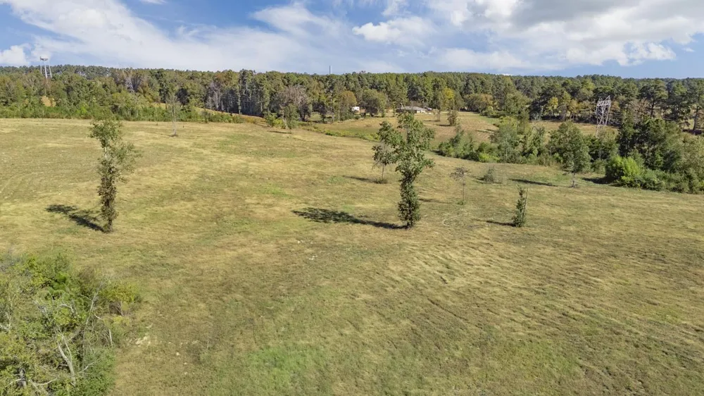 516 County Road 821 Nacogdoches, TX 75964