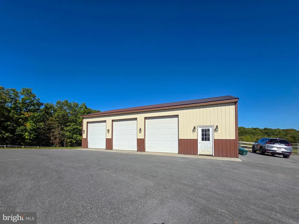 14637 BAIN ROAD Hancock, MD 21750