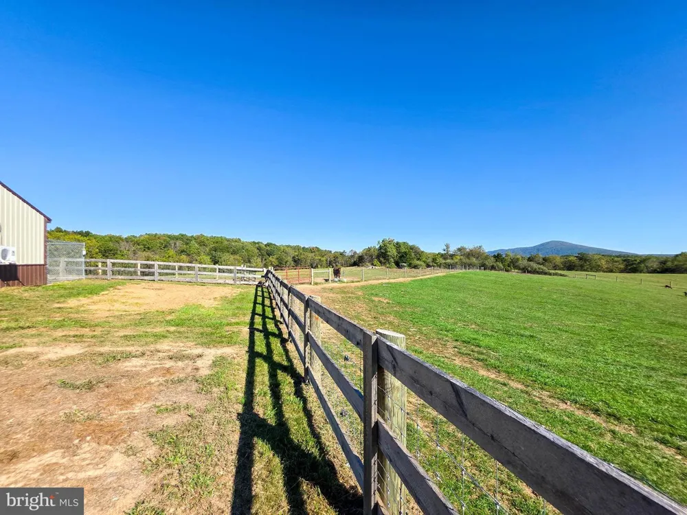 14637 BAIN ROAD Hancock, MD 21750