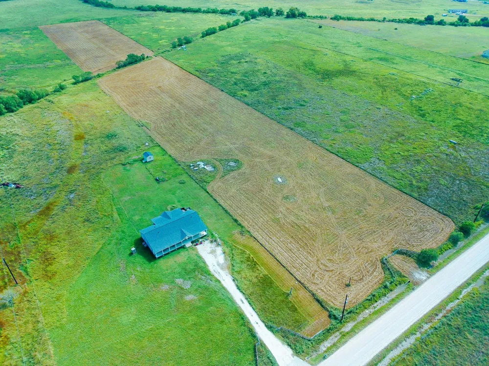 14727 Wolfgang Road Guy, TX 77444