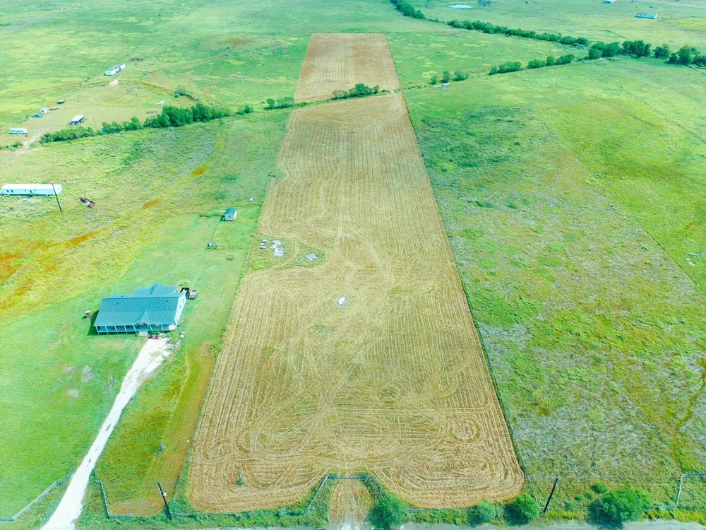 14727 Wolfgang Road Guy, TX 77444