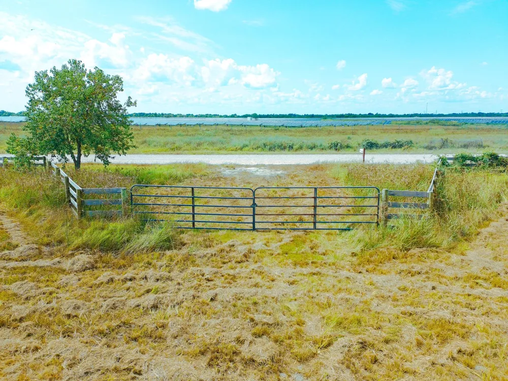 14727 Wolfgang Road Guy, TX 77444