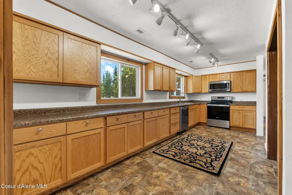 4306 Boyer Road Sandpoint, ID 83864