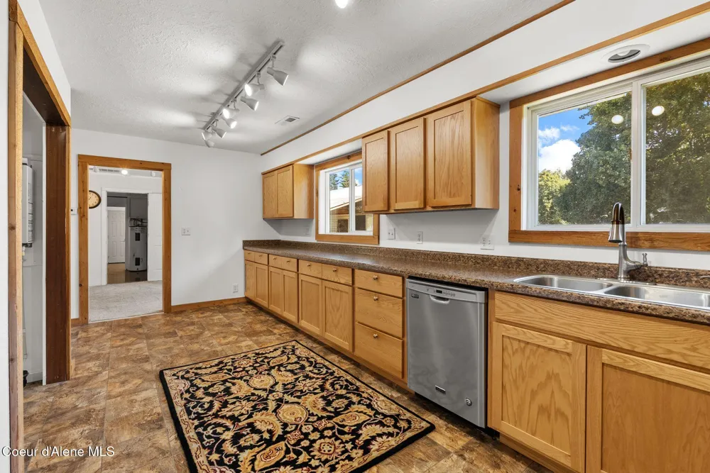4306 Boyer Road Sandpoint, ID 83864