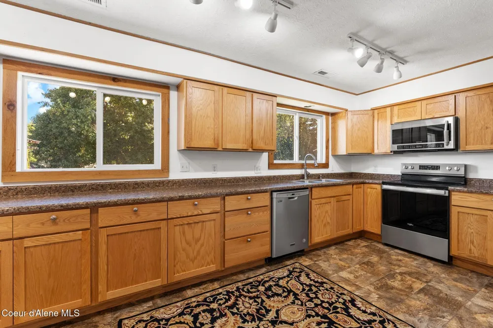 4306 Boyer Road Sandpoint, ID 83864