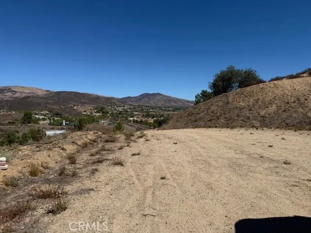 10858 Pellona Road Agua Dulce, CA 91350