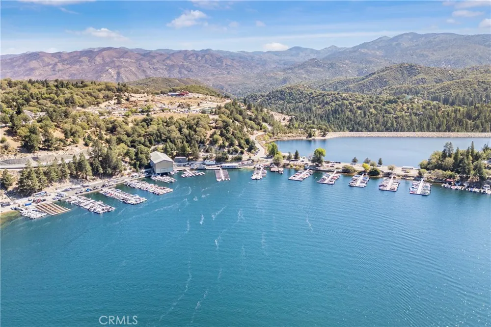Dam 2 slip 3 Lake Arrowhead, CA 92352