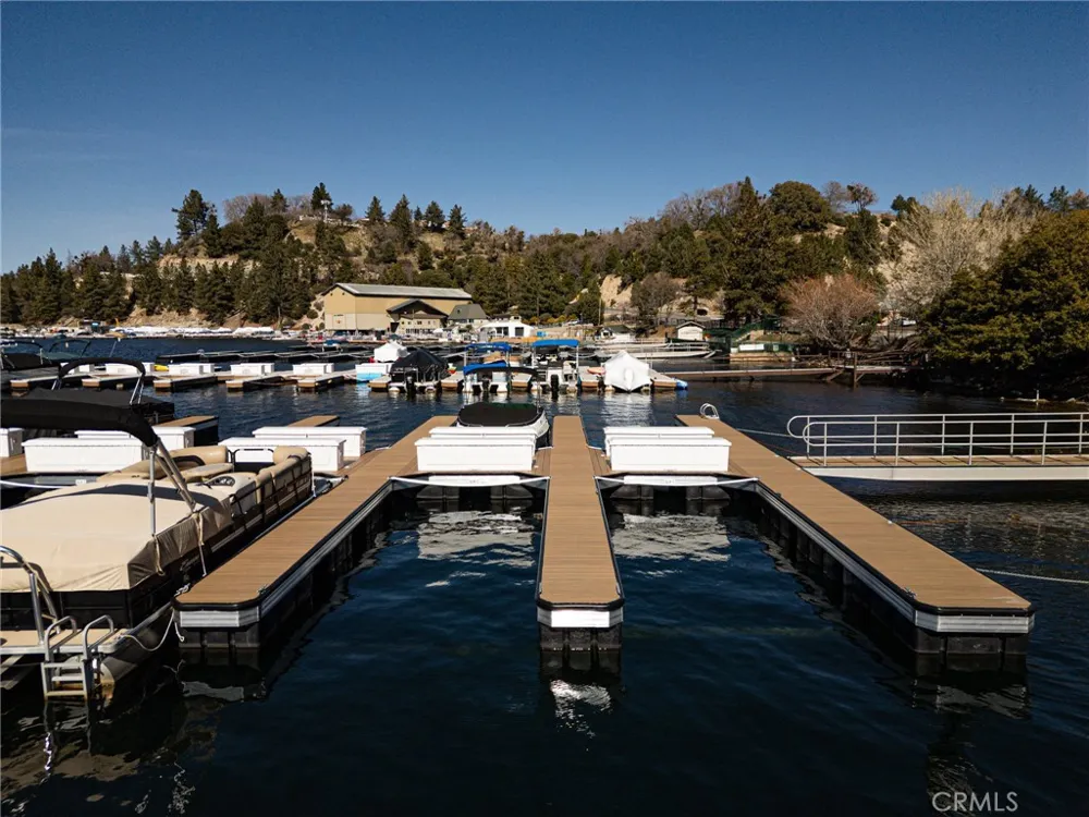 Dam 2 slip 3 Lake Arrowhead, CA 92352