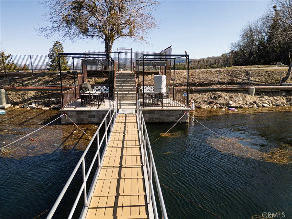 Dam 2 slip 3 Lake Arrowhead, CA 92352