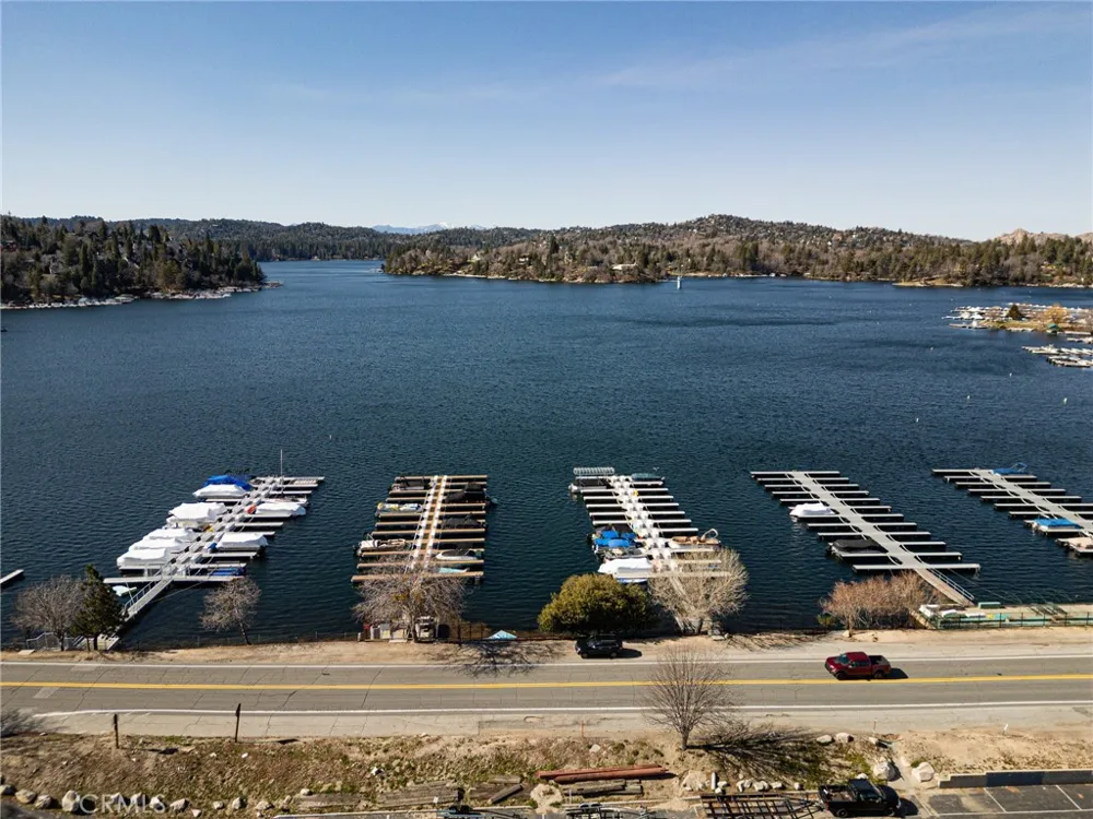 Dam 2 slip 3 Lake Arrowhead, CA 92352