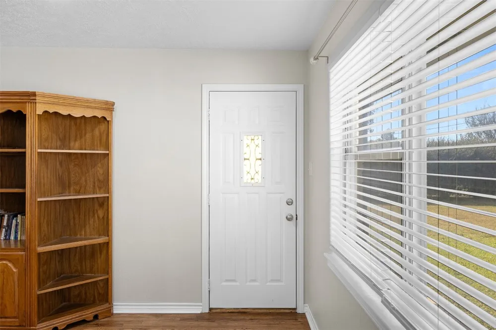 1906 Gun And Rod Road Brenham, TX 77833