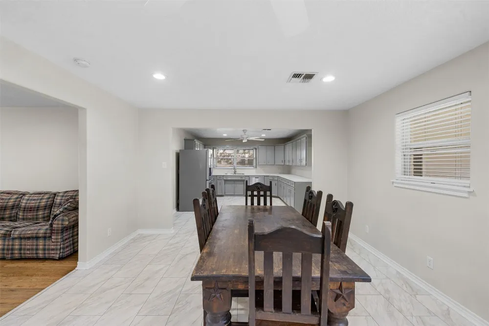 1906 Gun And Rod Road Brenham, TX 77833