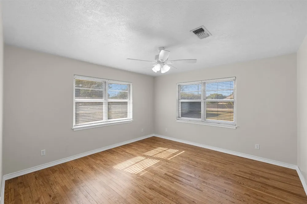 1906 Gun And Rod Road Brenham, TX 77833