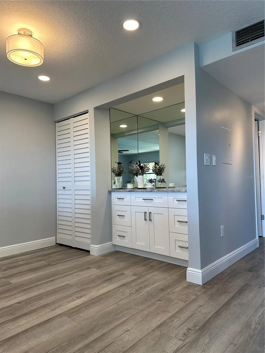 12500 CAPRI CIR N #401 Treasure Island, FL 33706