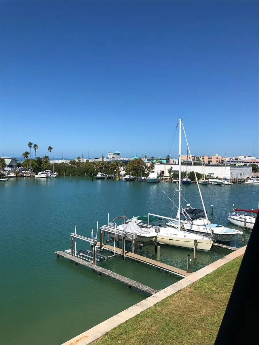 12500 CAPRI CIR N #401 Treasure Island, FL 33706