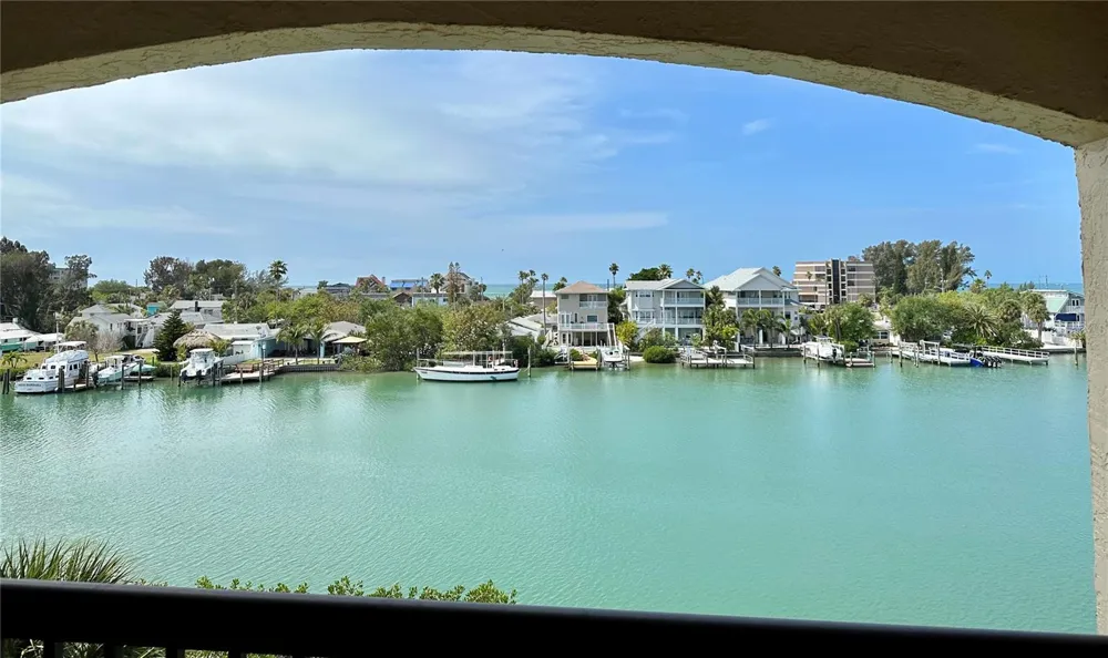 12500 CAPRI CIR N #401 Treasure Island, FL 33706
