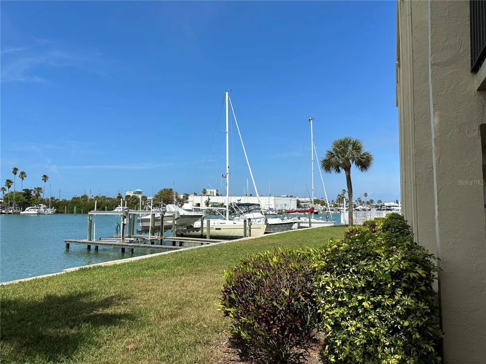 12500 CAPRI CIR N #401 Treasure Island, FL 33706