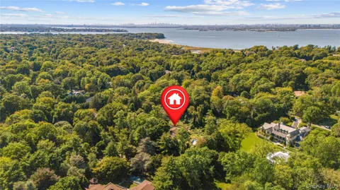 169 Middle Neck Road