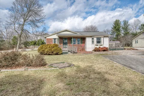 23 Oak Hill Drive
