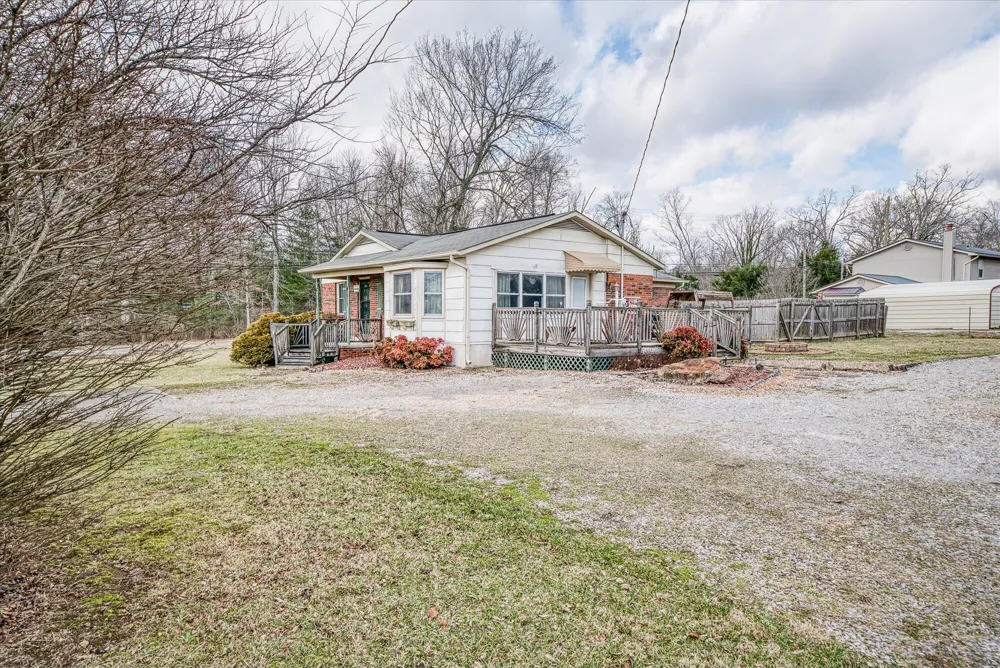 23 Oak Hill Drive Crossville, TN 38572