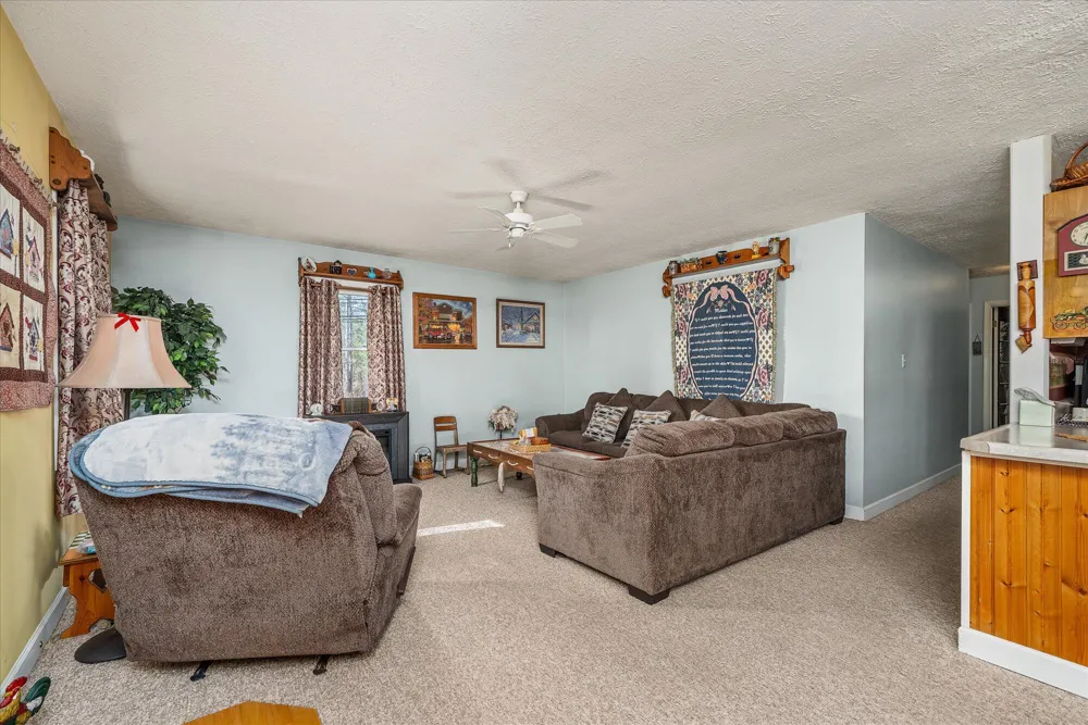23 Oak Hill Drive Crossville, TN 38572