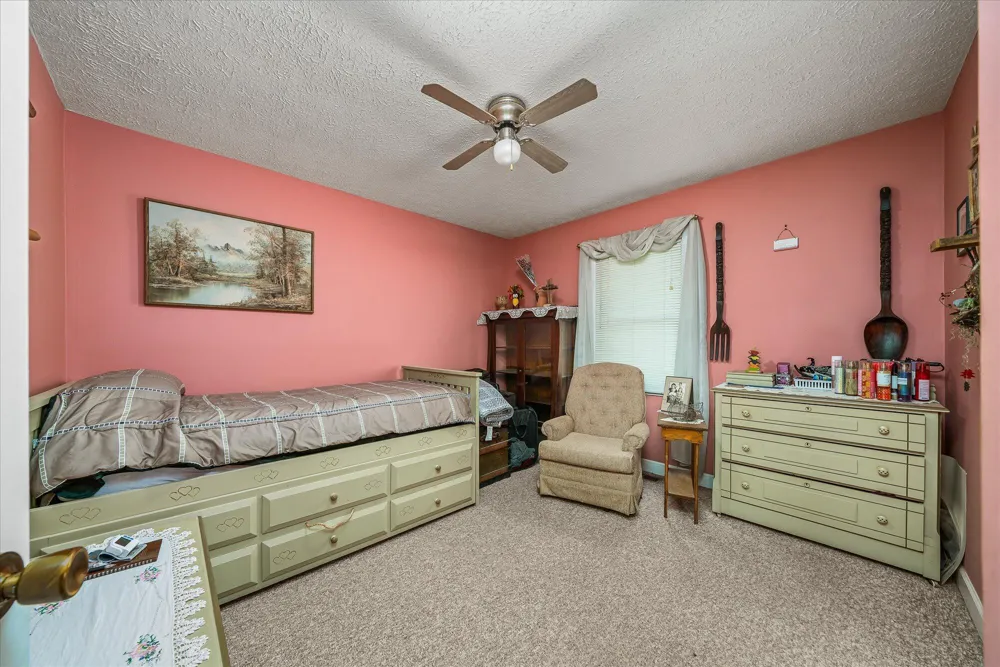23 Oak Hill Drive Crossville, TN 38572