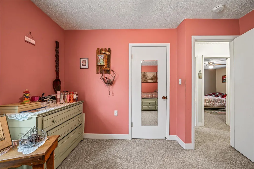 23 Oak Hill Drive Crossville, TN 38572