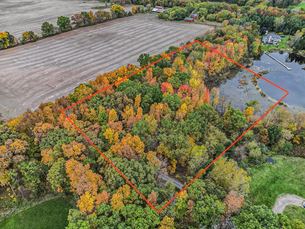 9540 Vincent Avenue SE Alto, MI 49302