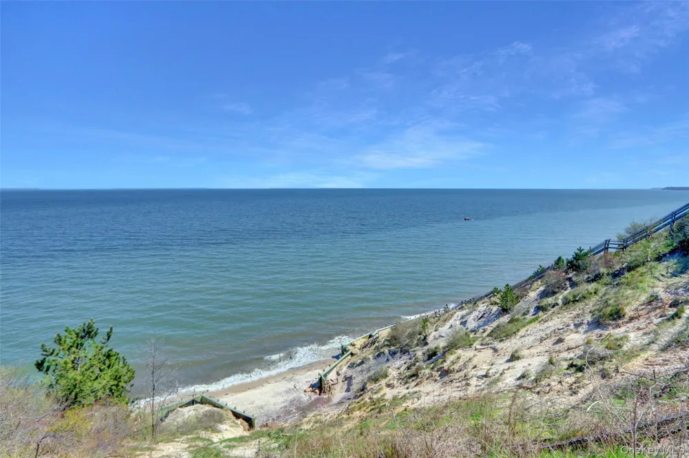 25 Wildwood Road Rocky Point, NY 11778