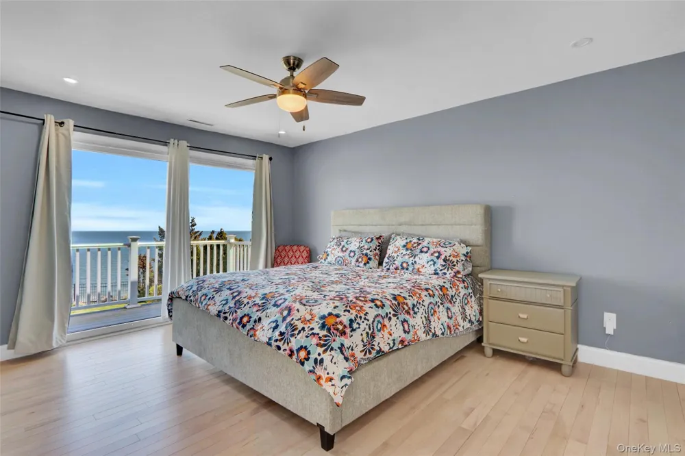 25 Wildwood Road Rocky Point, NY 11778