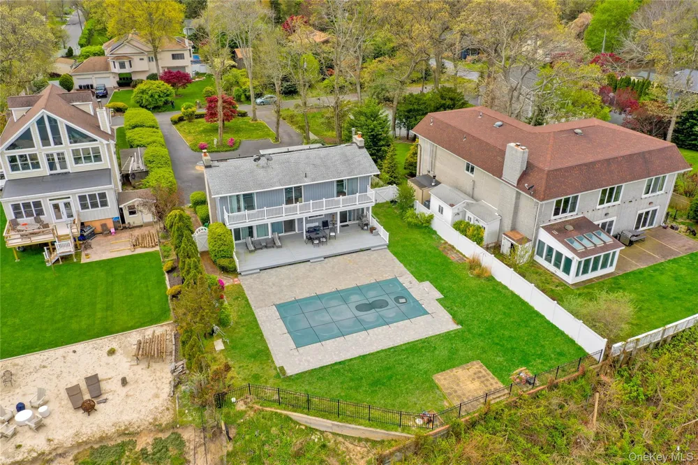 25 Wildwood Road Rocky Point, NY 11778