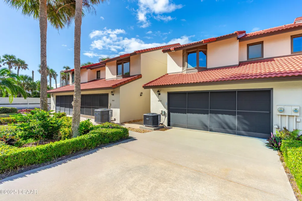 2966 Oceans Trace Daytona Beach, FL 32118