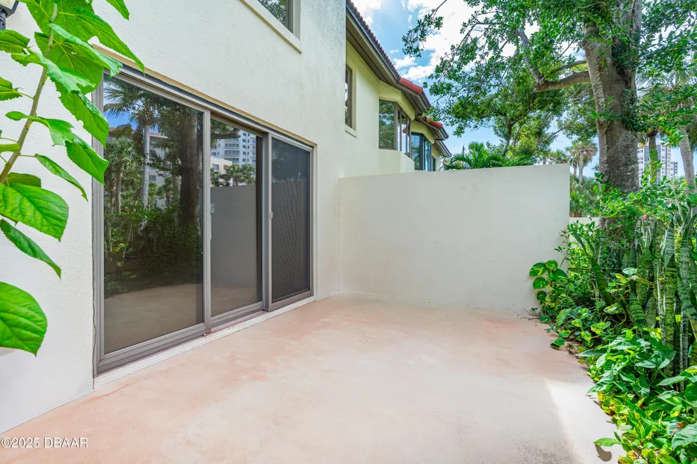 2966 Oceans Trace Daytona Beach, FL 32118