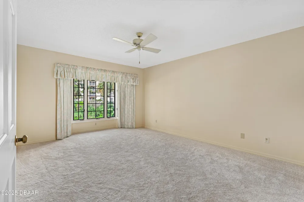 2966 Oceans Trace Daytona Beach, FL 32118