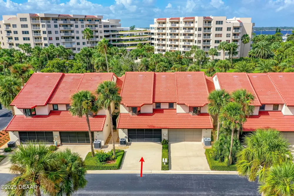 2966 Oceans Trace Daytona Beach, FL 32118