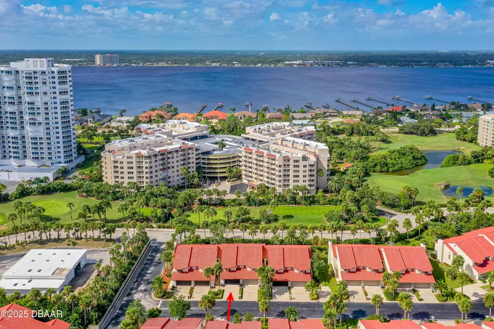 2966 Oceans Trace Daytona Beach, FL 32118