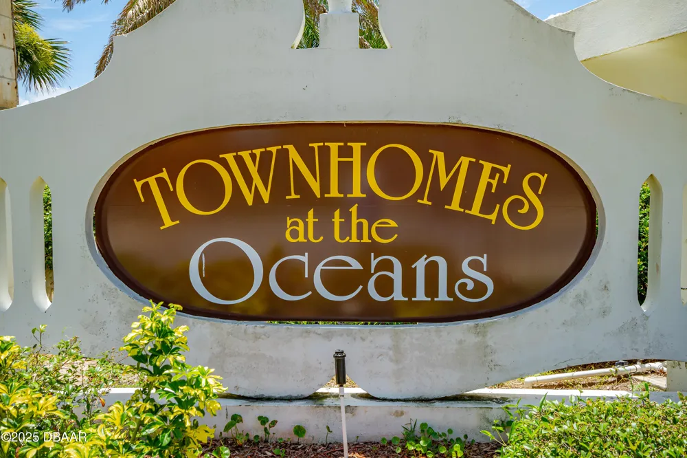 2966 Oceans Trace Daytona Beach, FL 32118