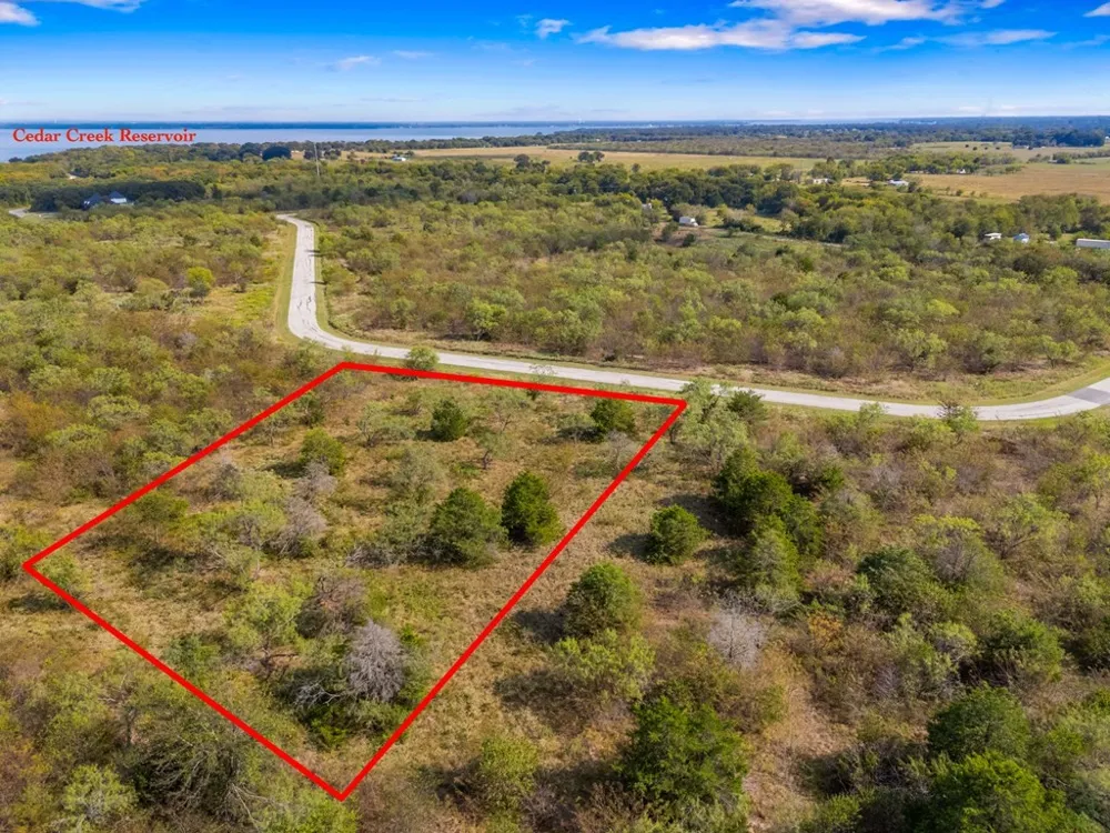 8037 Big Water Lane Kemp, TX 75143