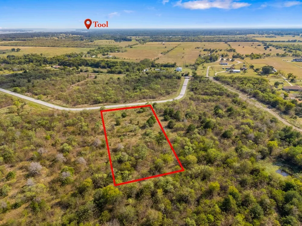 8037 Big Water Lane Kemp, TX 75143