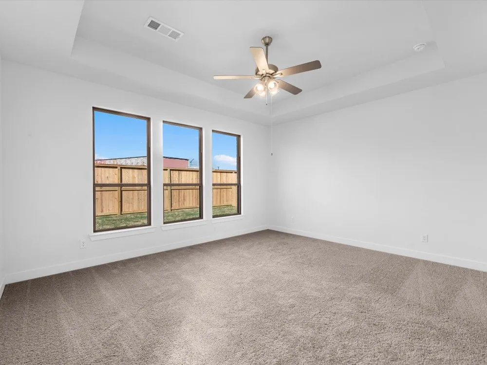 137 Emerald Grove Drive Georgetown, TX 78633