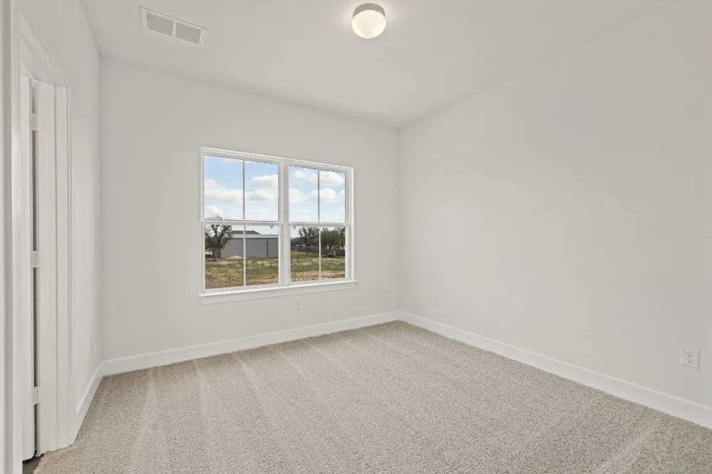 137 Emerald Grove Drive Georgetown, TX 78633