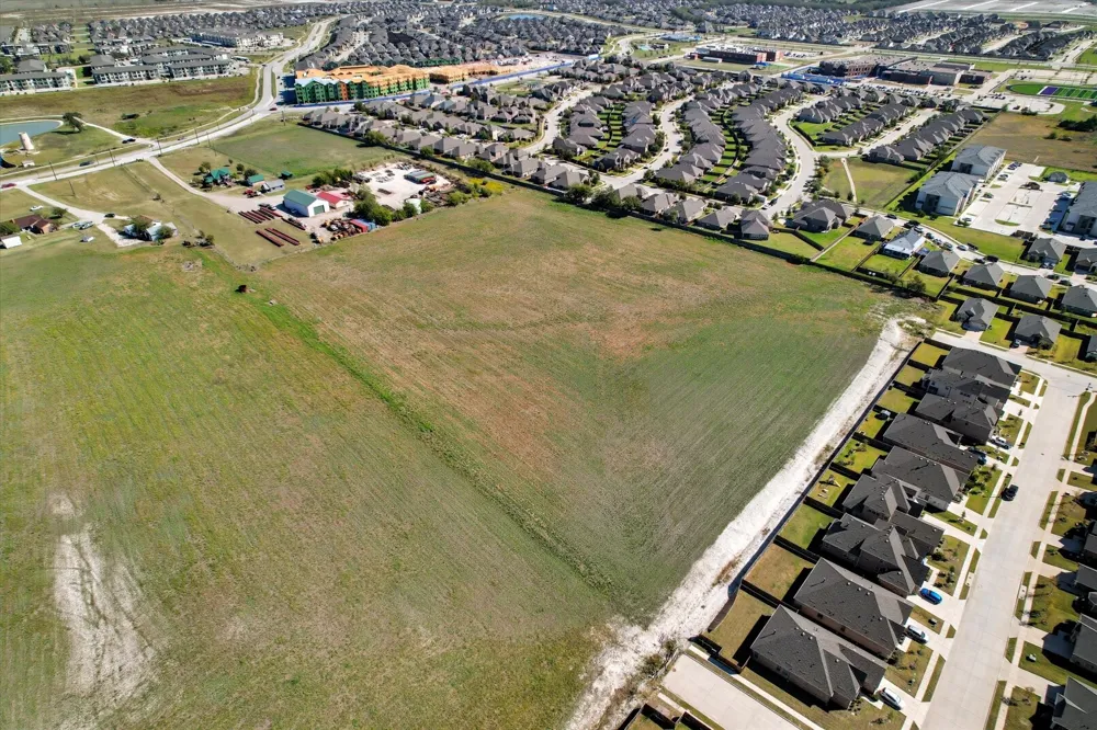 301 E Finley Boulevard Anna, TX 75409