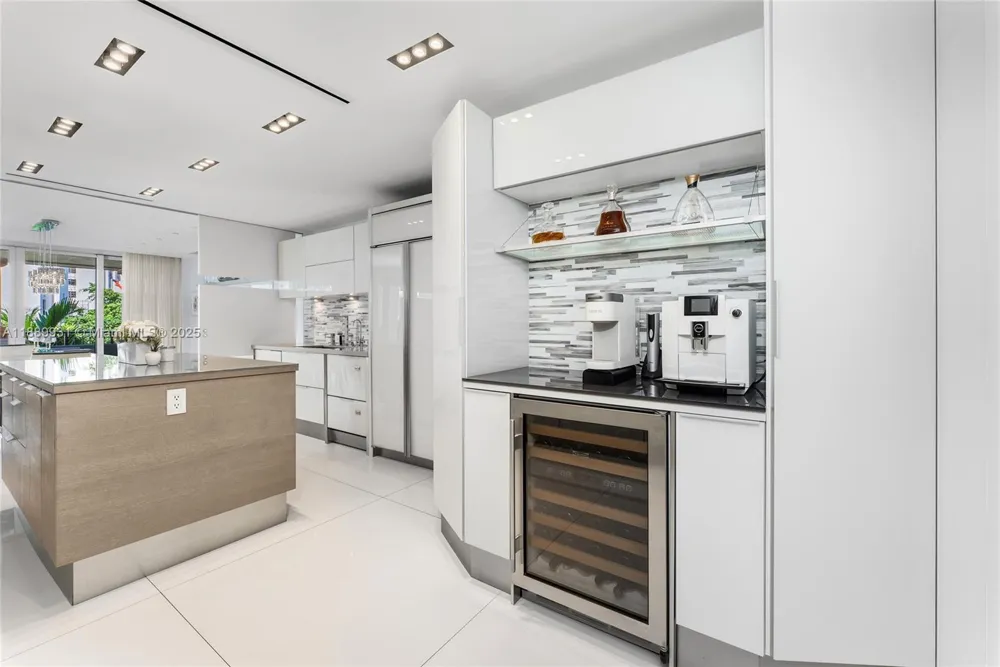 5134 Fisher Island Dr #5134 Miami Beach, FL 33109