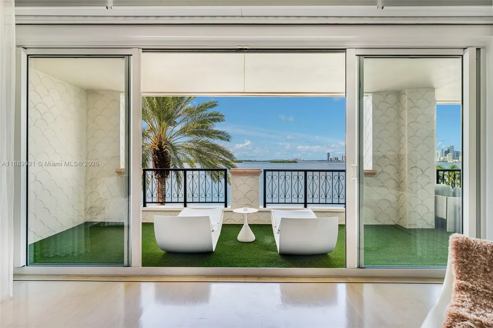 5134 Fisher Island Dr #5134 Miami Beach, FL 33109